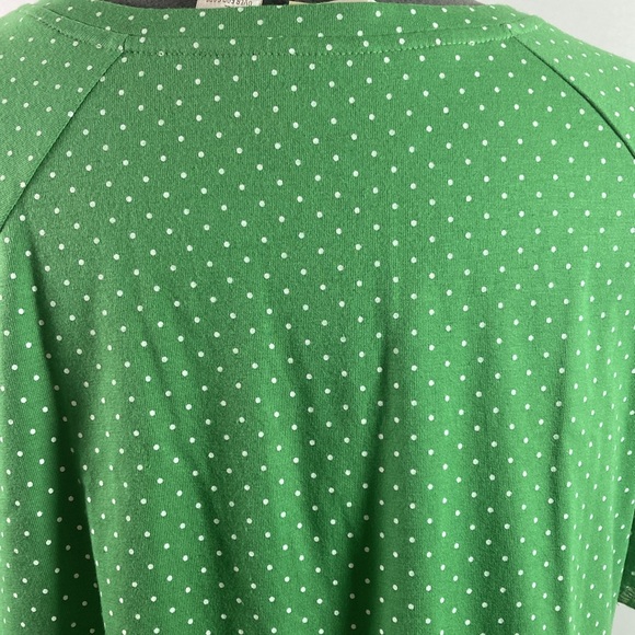 Baxter & Wells Top Women Size Large Green w White Polk Dots New with Tags - Picture 7 of 9